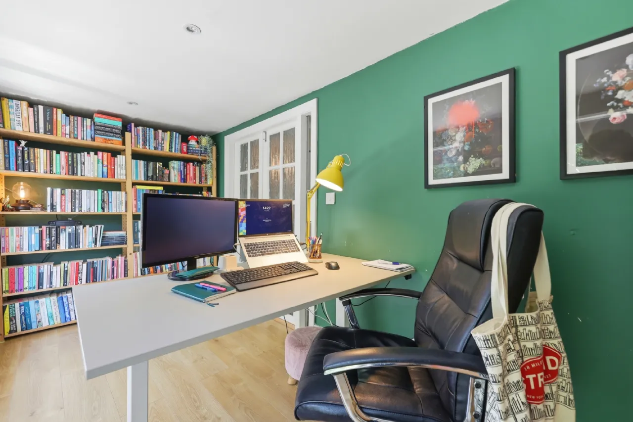 Photo of 33 College Avenue, Clonmel, Co. Tipperary, E91 AP89