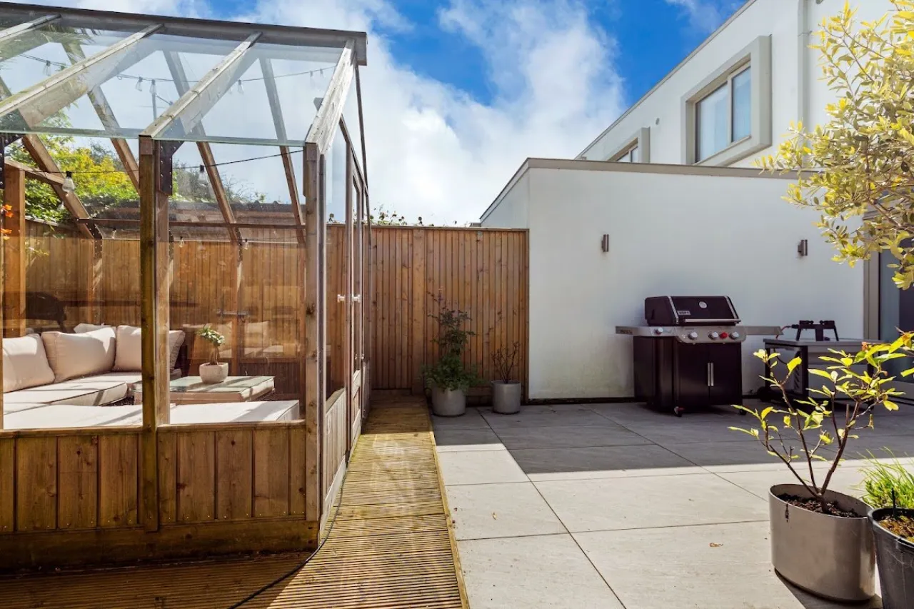 Photo of 4 Eaton Way, Shankill, Dublin 18, D18 WF8A