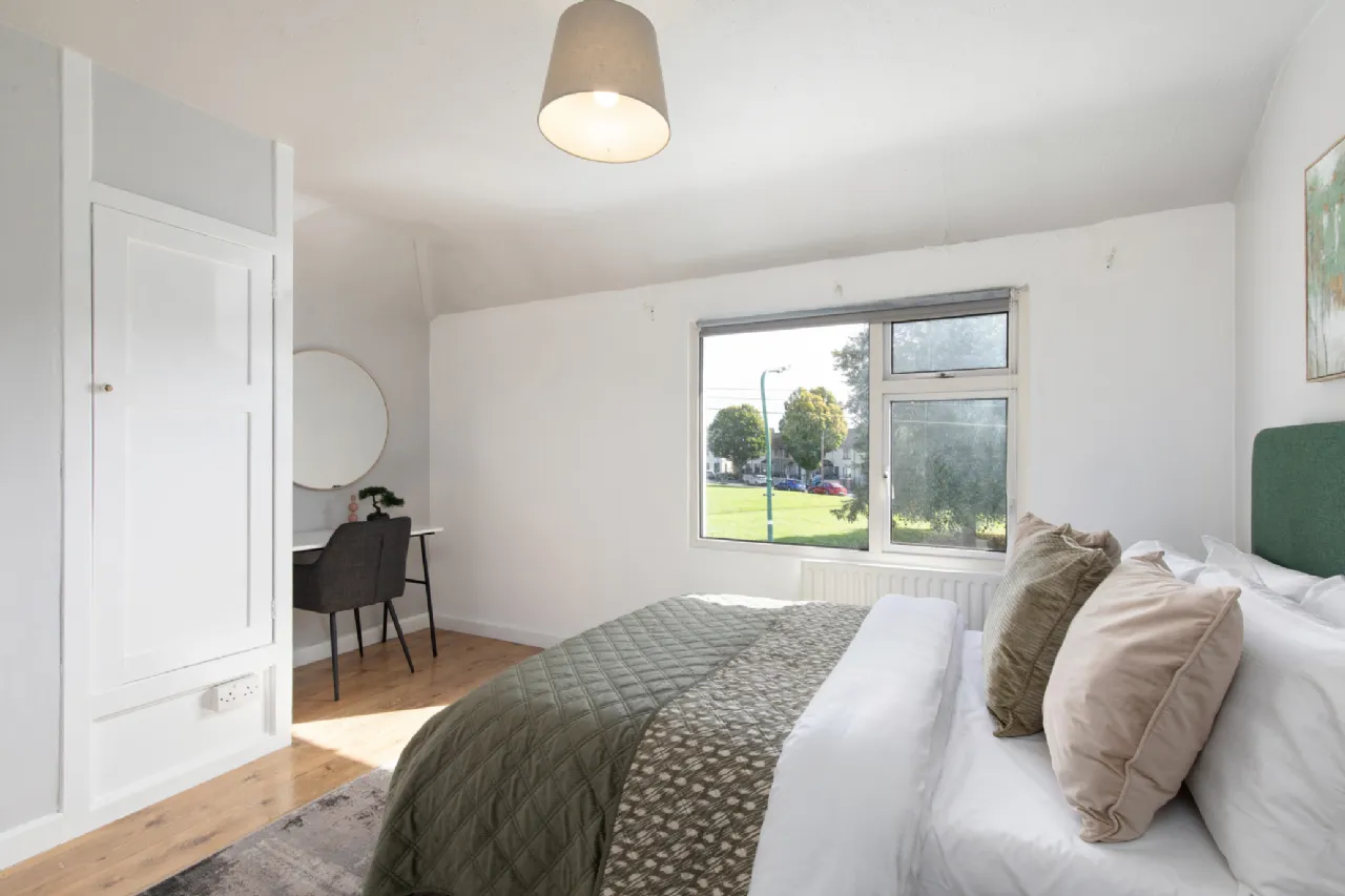 Photo of 19 Annamoe Park, Cabra, Dublin 7, D07 W8N0