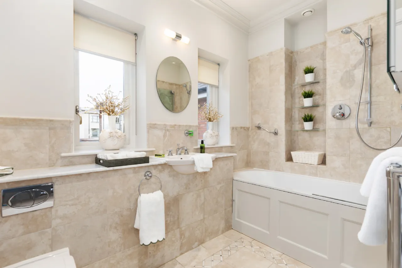 Photo of 6 Ailesbury Wood, Ailesbury Road, Ballsbridge, Dublin 4, D04 V2Y6