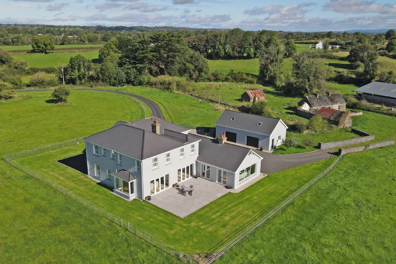 Photo of Lisheen House, Lisheen, Ballynacally, Ennis, Co Clare, V95 KR8C