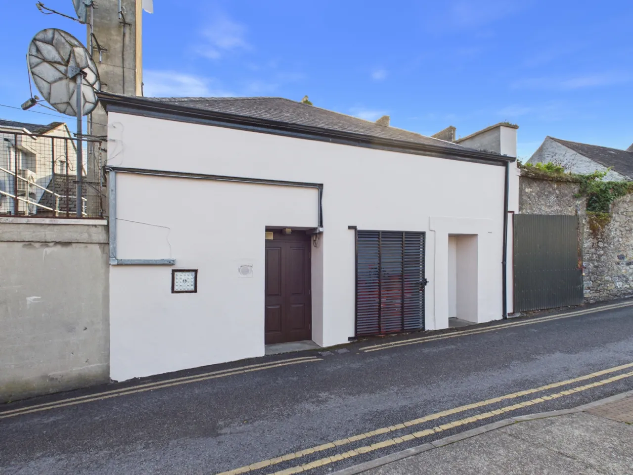 Photo of Kickham Street, Nenagh, Co. Tipperary, E45 Y927