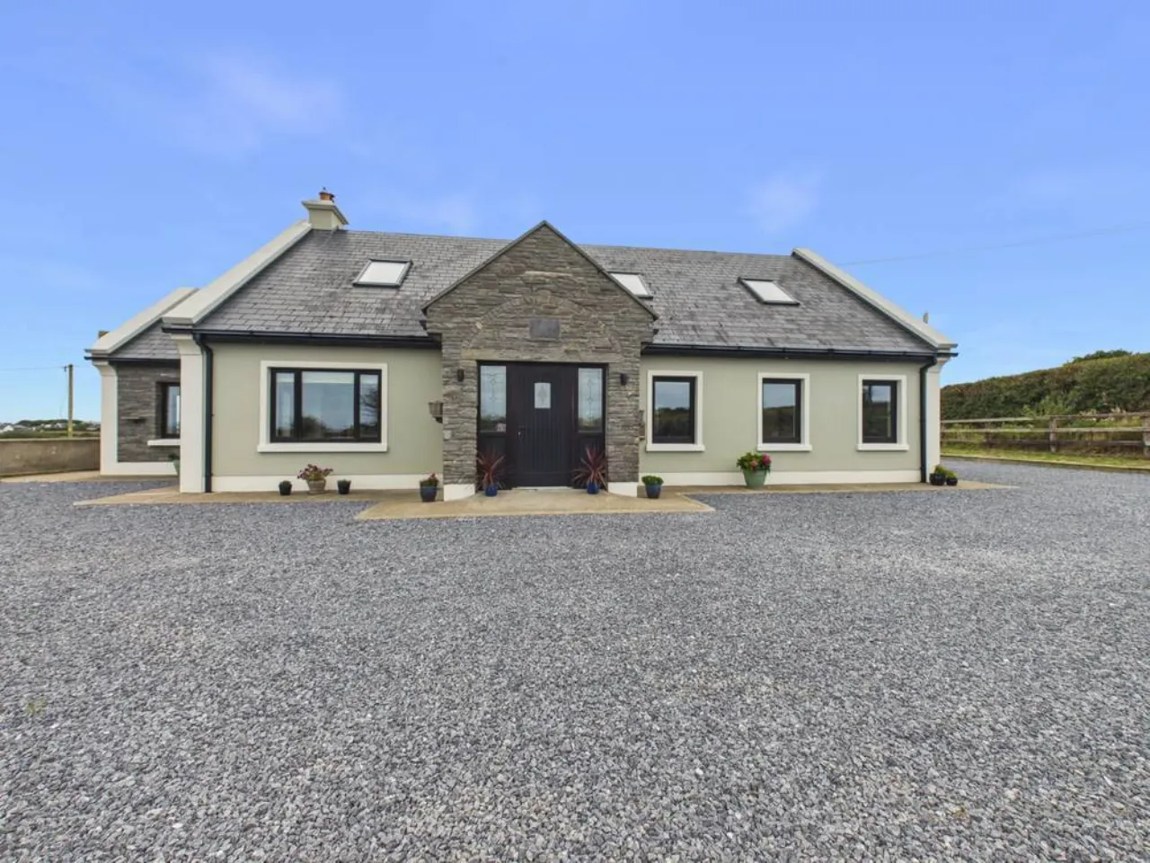 Photo of Harbour House View, Doonmore, Doonbeg, Kilrush, Co Clare, V15 CK24