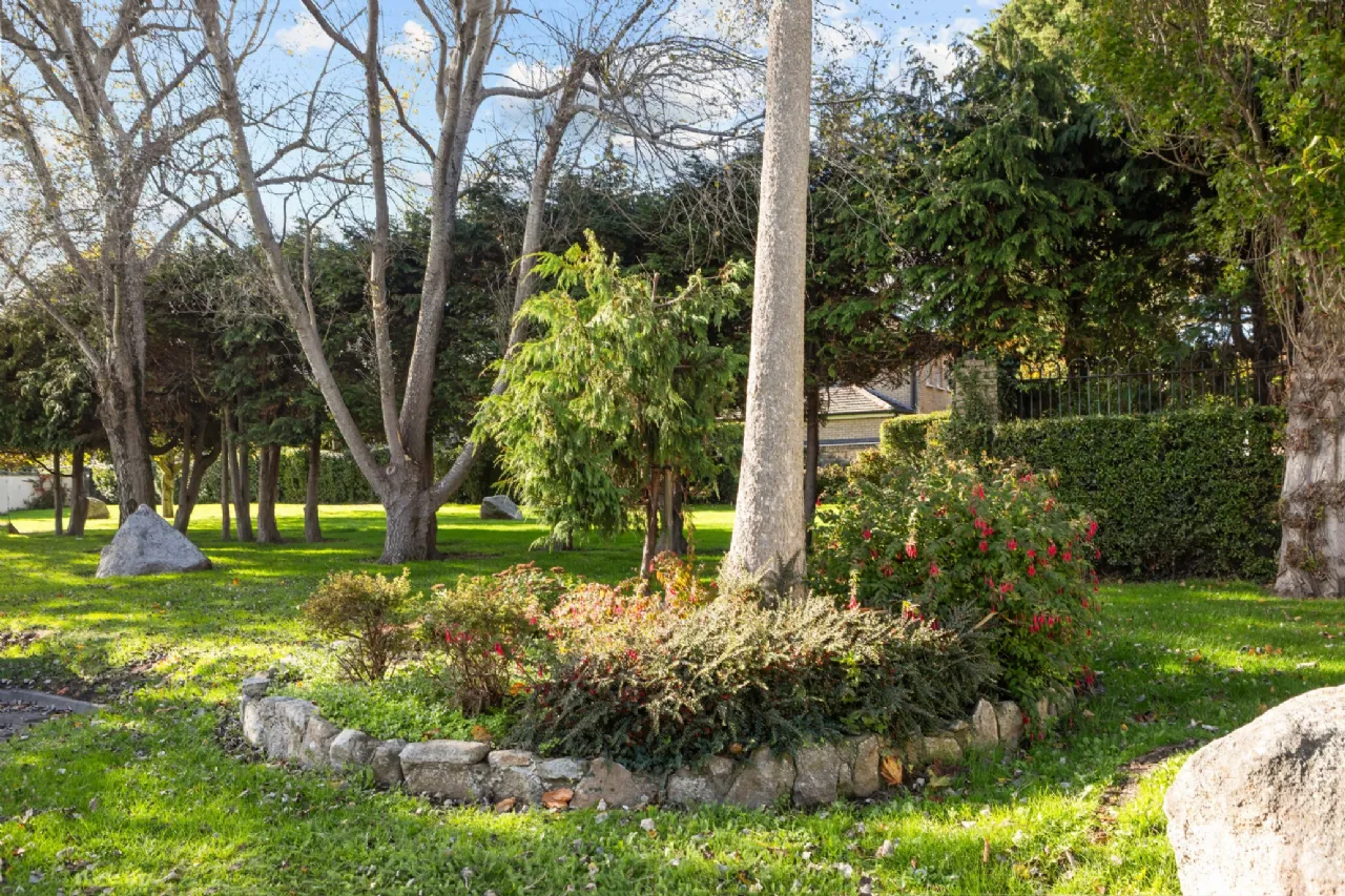 Photo of 5 Castle Court, Killiney Hill Road, Killiney, Co. Dublin, A96 NP78