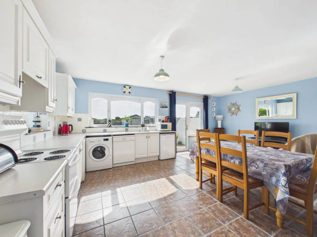 Photo of 20 Moore Bay, Donoughboy, Kilkee, Co Clare, V15 KR58