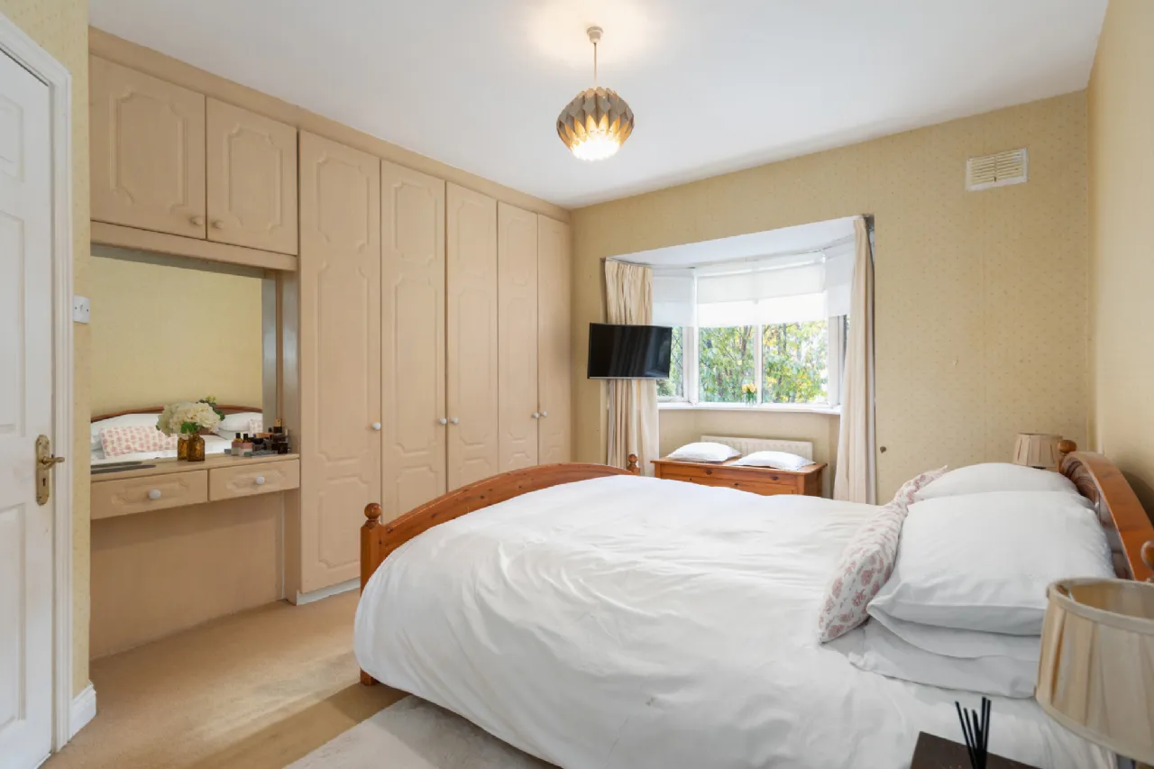 Photo of 1 Foxrock Wood, Dublin 18, D18 X4Y6