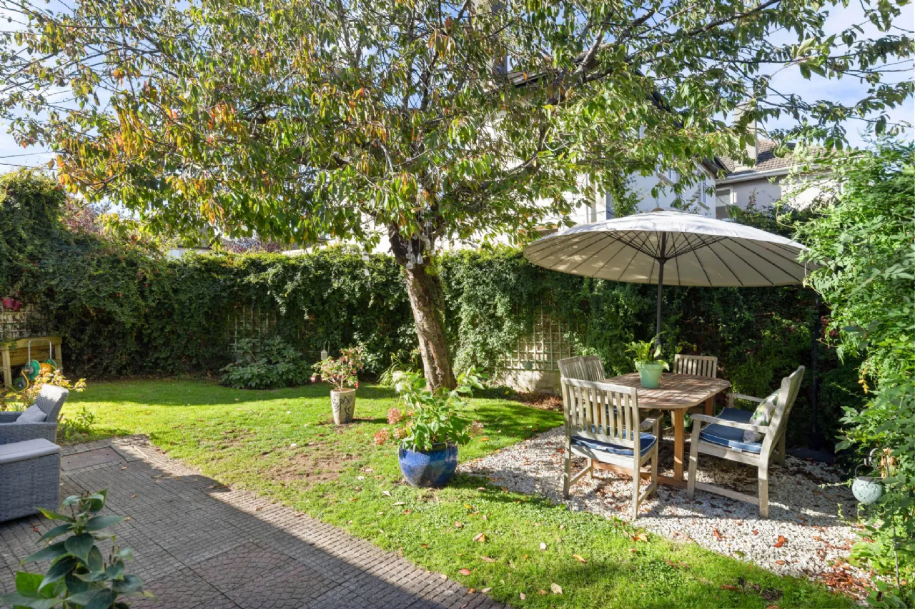 Photo of 1 Foxrock Wood, Dublin 18, D18 X4Y6