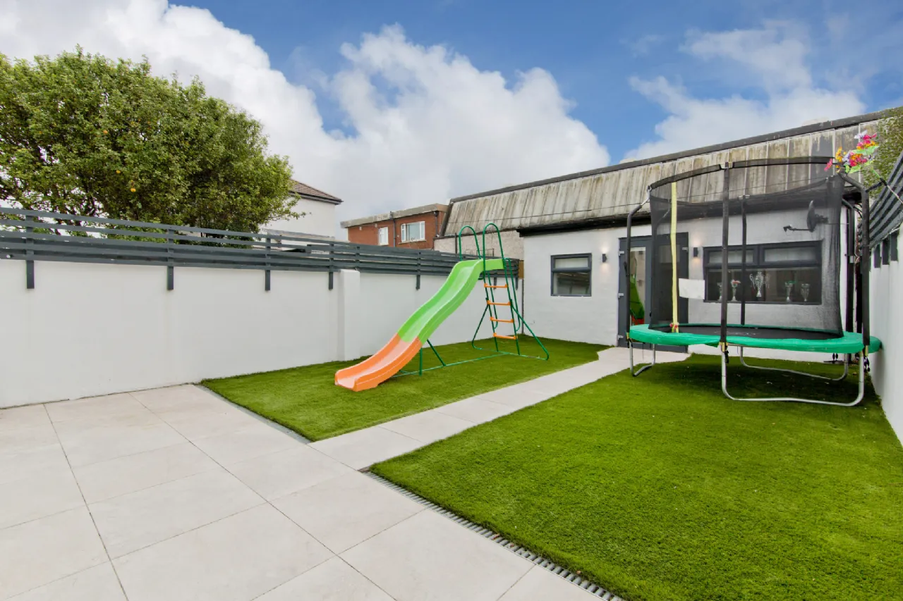Photo of 400 Clonard Road, Kimmage, Dublin 12, D12 V8K1
