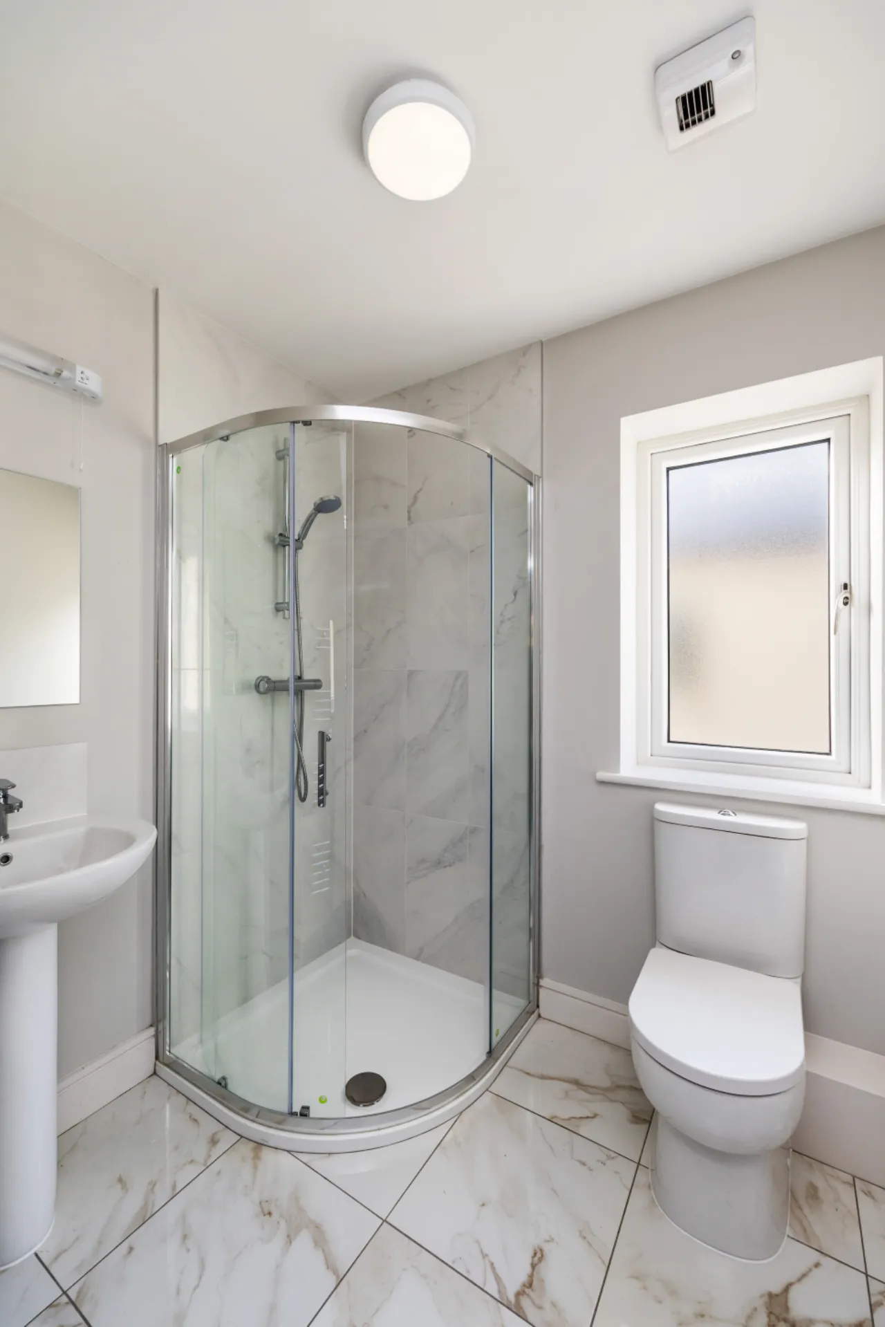 Photo of 8 Beechwood Grove, Hansfield, Ongar, Dublin 15, D15 C8KR