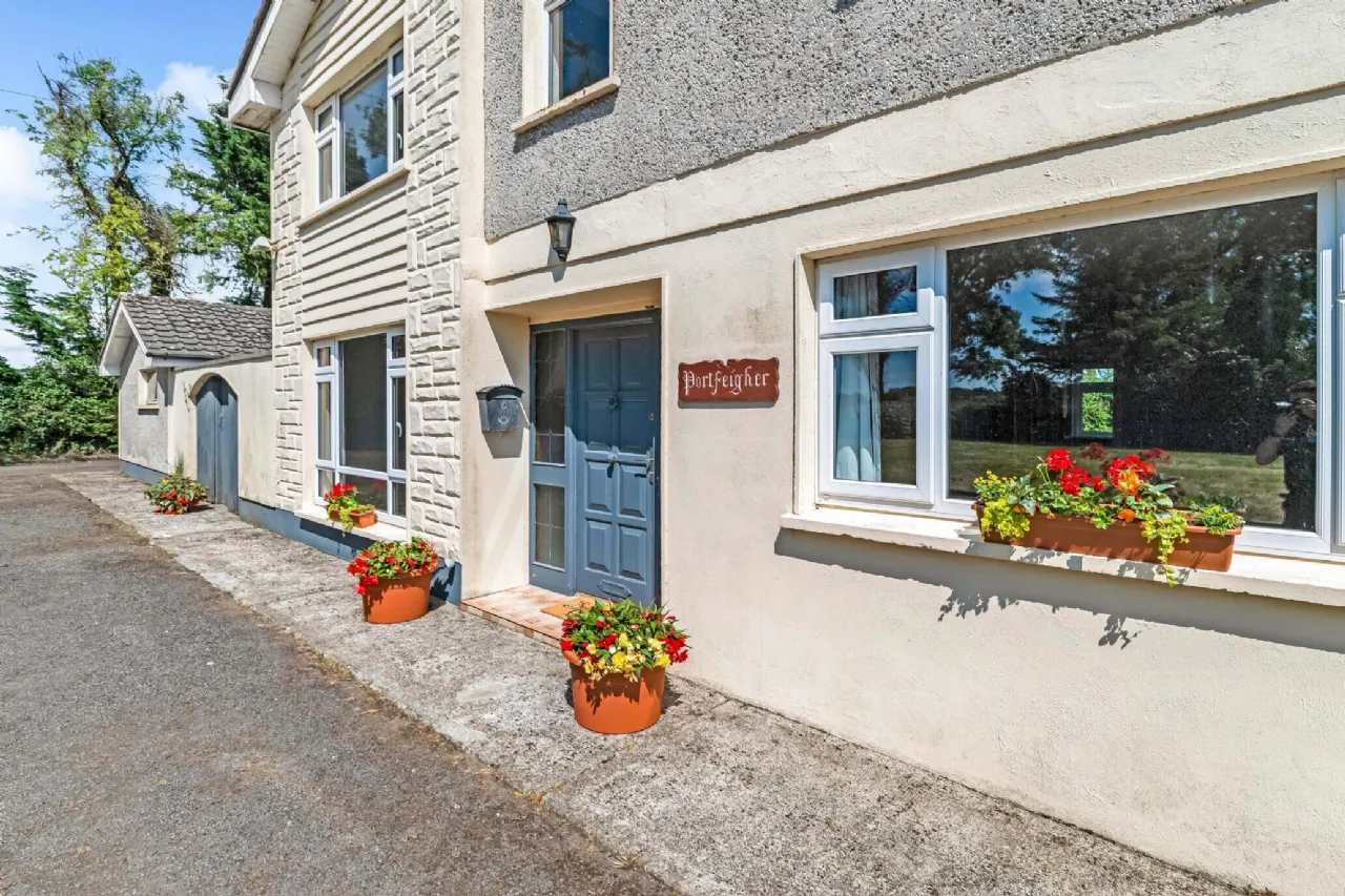 Photo of House On 4.6 Acres & Outbuilding, Carnisle, Kildalkey, Co Meath, C15R902
