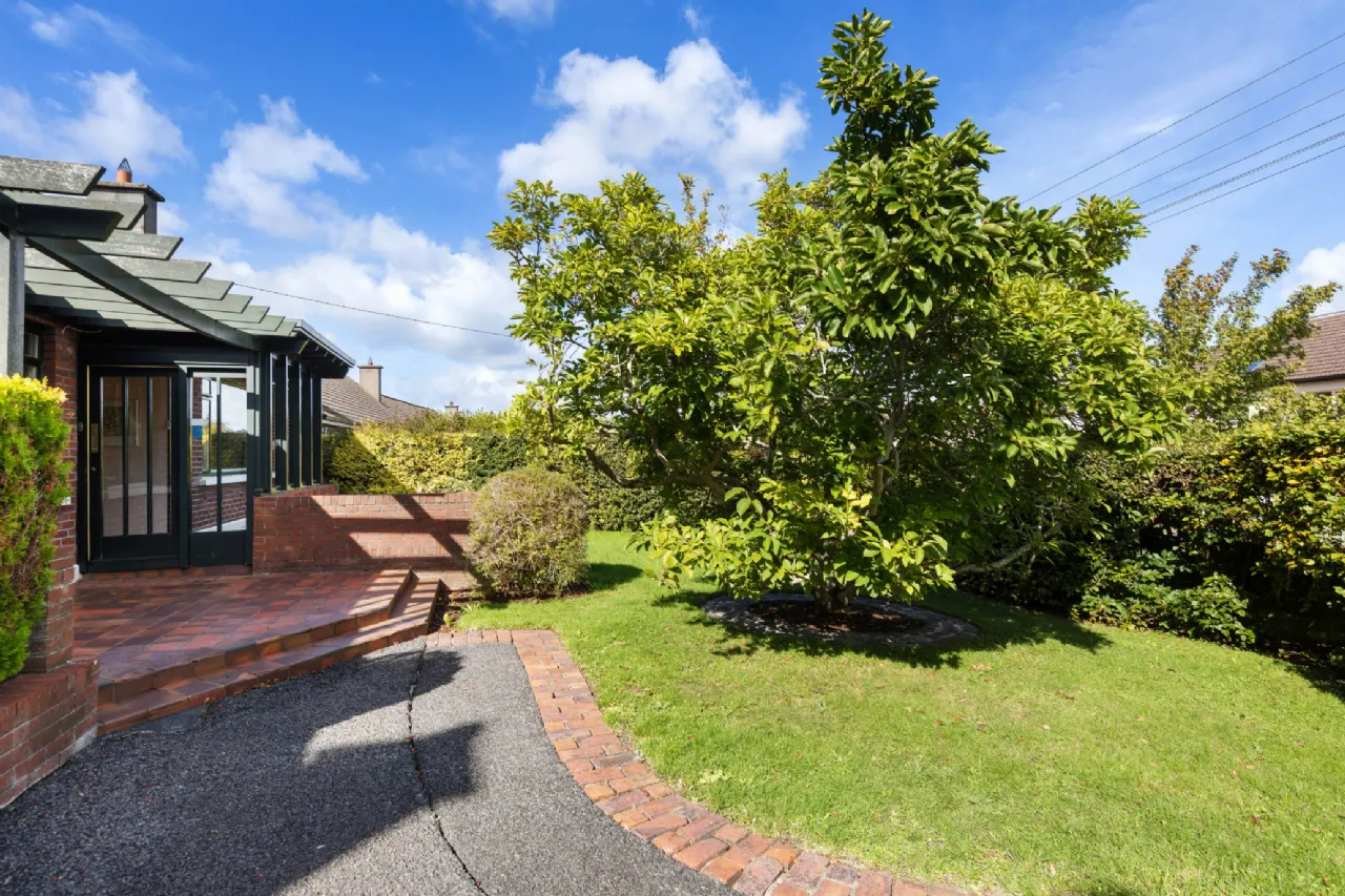 Photo of 39 Hainault Road, Foxrock, Dublin 18, D18 F9W7