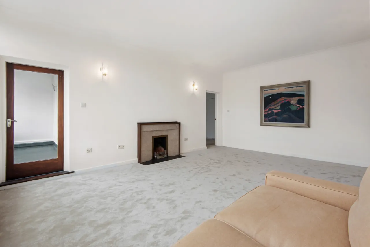 Photo of 28 St Ann's, Ailesbury Road, Donnybrook, Dublin 4, D04 RT44