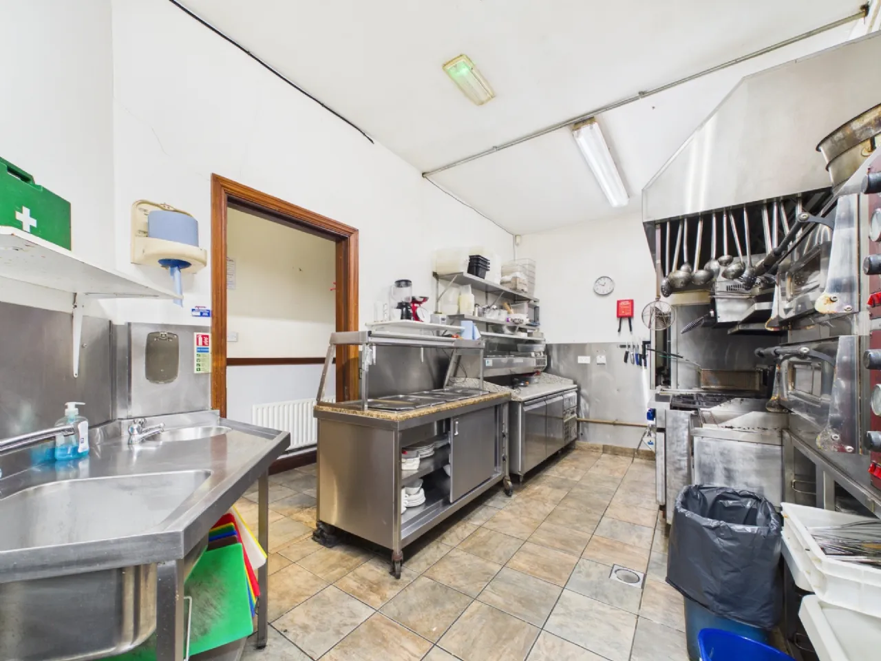 Photo of The Grattan Bar, 1-2 Bridge Street, Waterford, X91 YD52