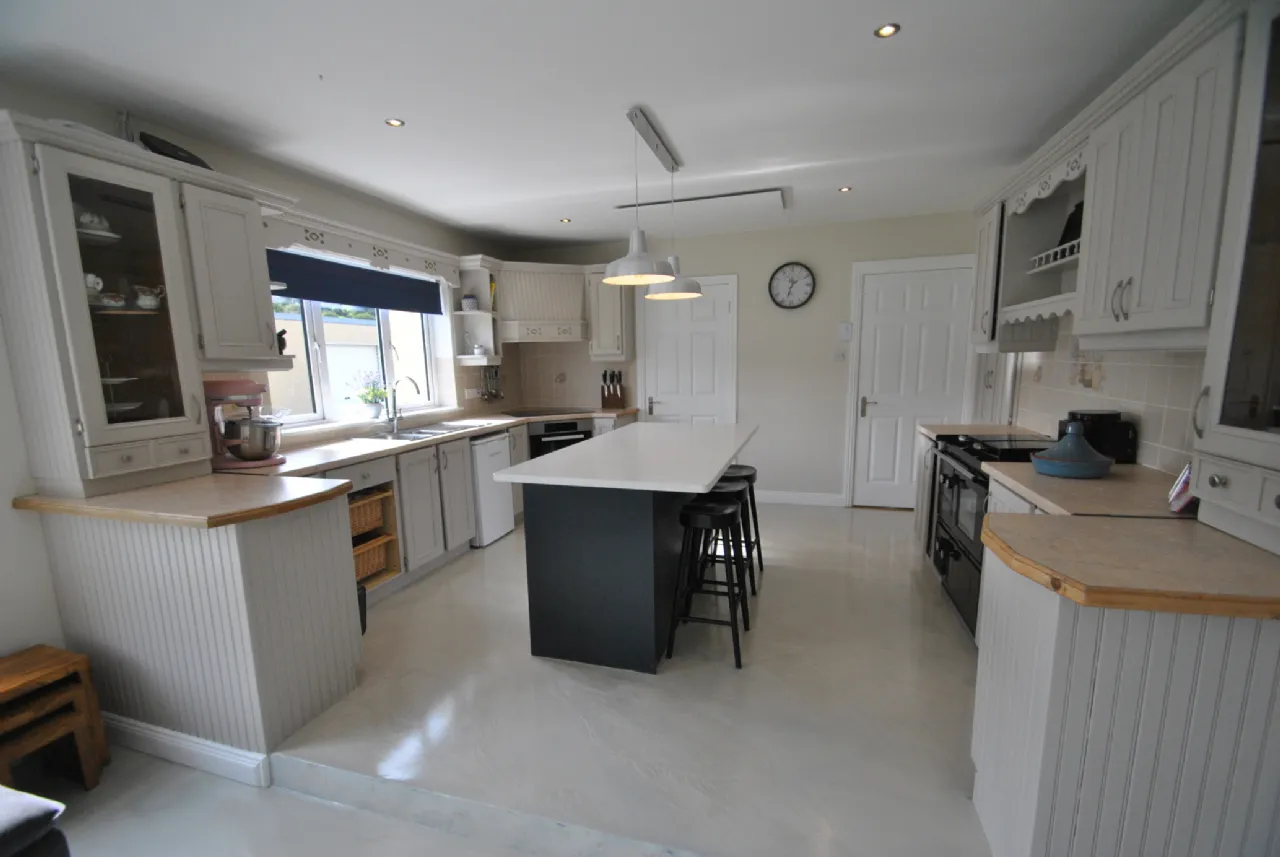 Photo of Carrig Road, Parkmore, Roscrea, Co. Tipperary., E53 CY99