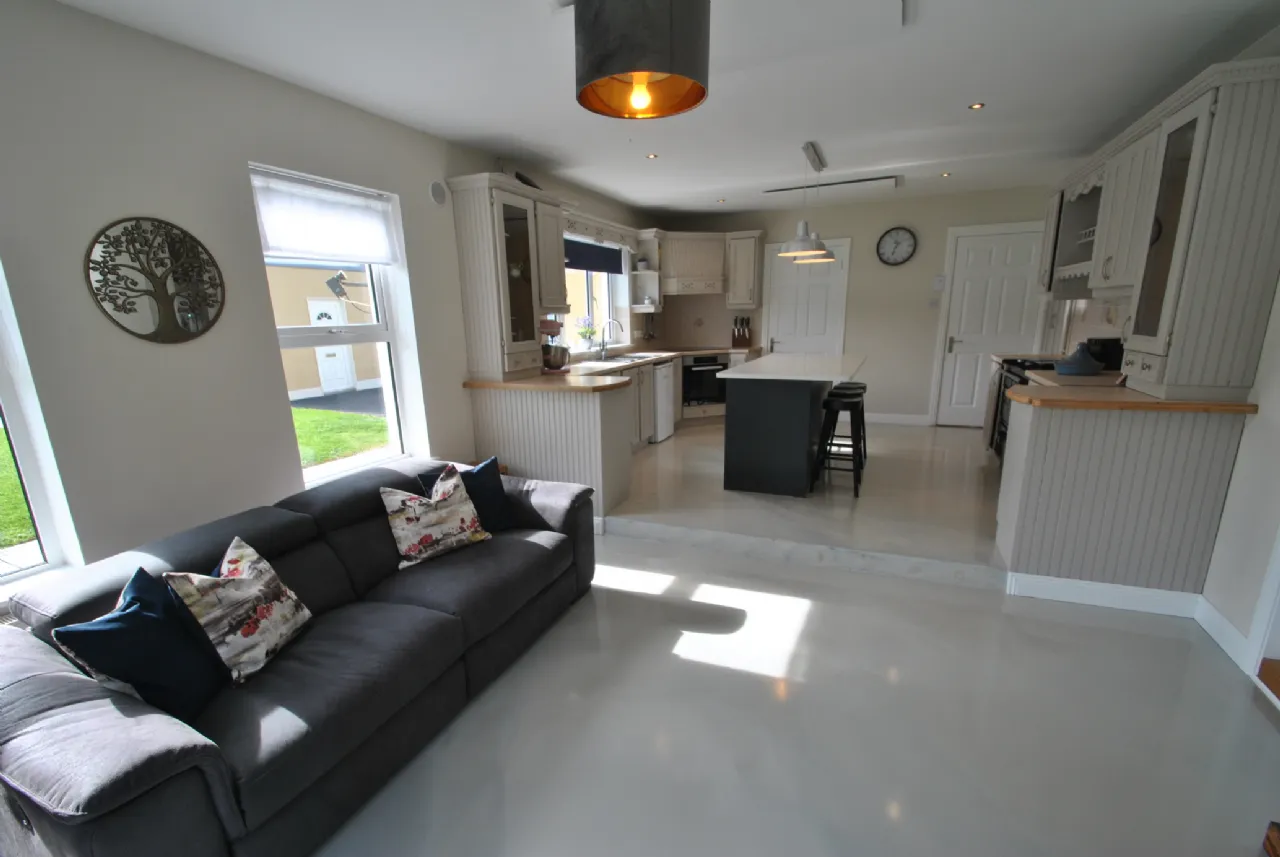 Photo of Carrig Road, Parkmore, Roscrea, Co. Tipperary., E53 CY99