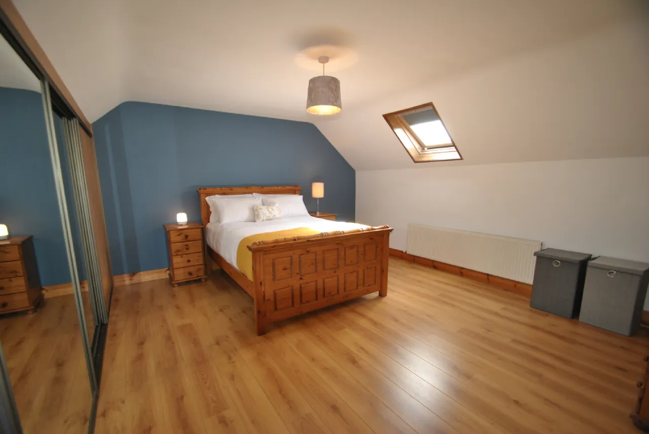 Photo of Carrig Road, Parkmore, Roscrea, Co. Tipperary., E53 CY99