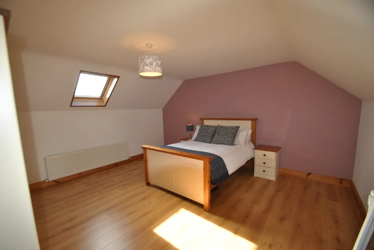 Photo of Carrig Road, Parkmore, Roscrea, Co. Tipperary., E53 CY99