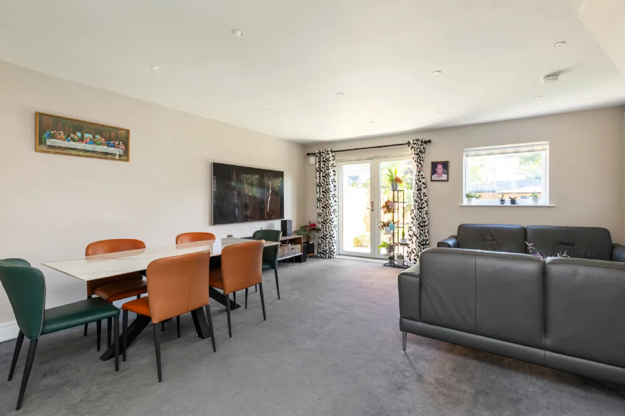 Photo of 4 Glencairn Grove, The Gallops, Leopardstown, Dublin 18, D18C5T3