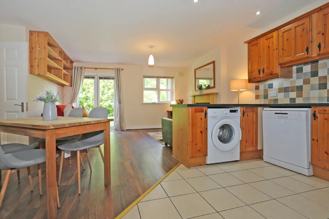 Photo of 99 Glanntan, Golf Links Road, Castletroy, Limerick, V94 KR25