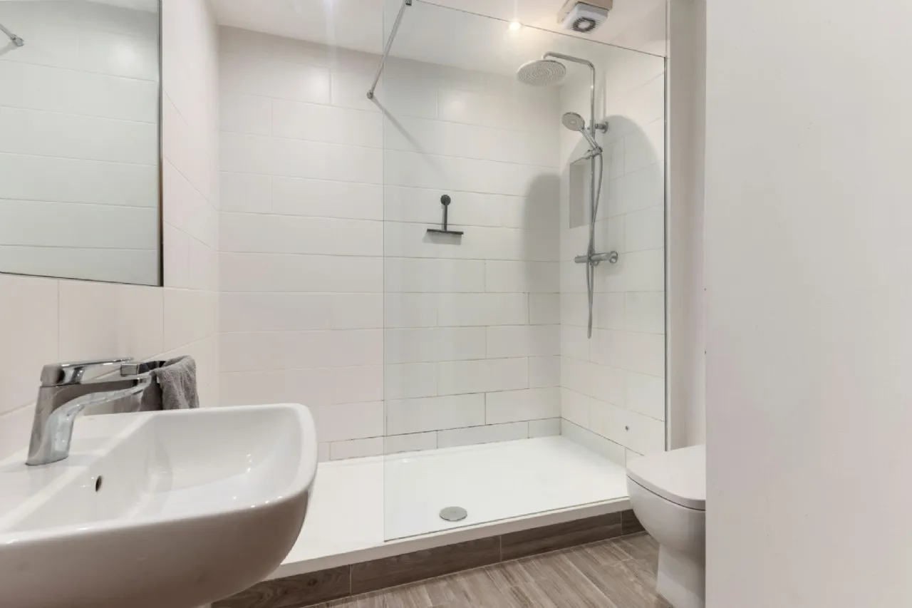 Photo of 79 Shelbourne Park Apartments, South Lotts Road, Ringsend, Dublin 4, D04 F516