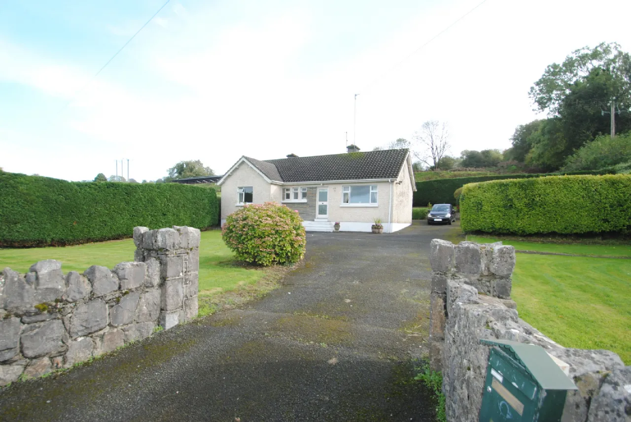 Photo of Carrig, Limerick Road, Roscrea, Co. Tipperary, E53 T209
