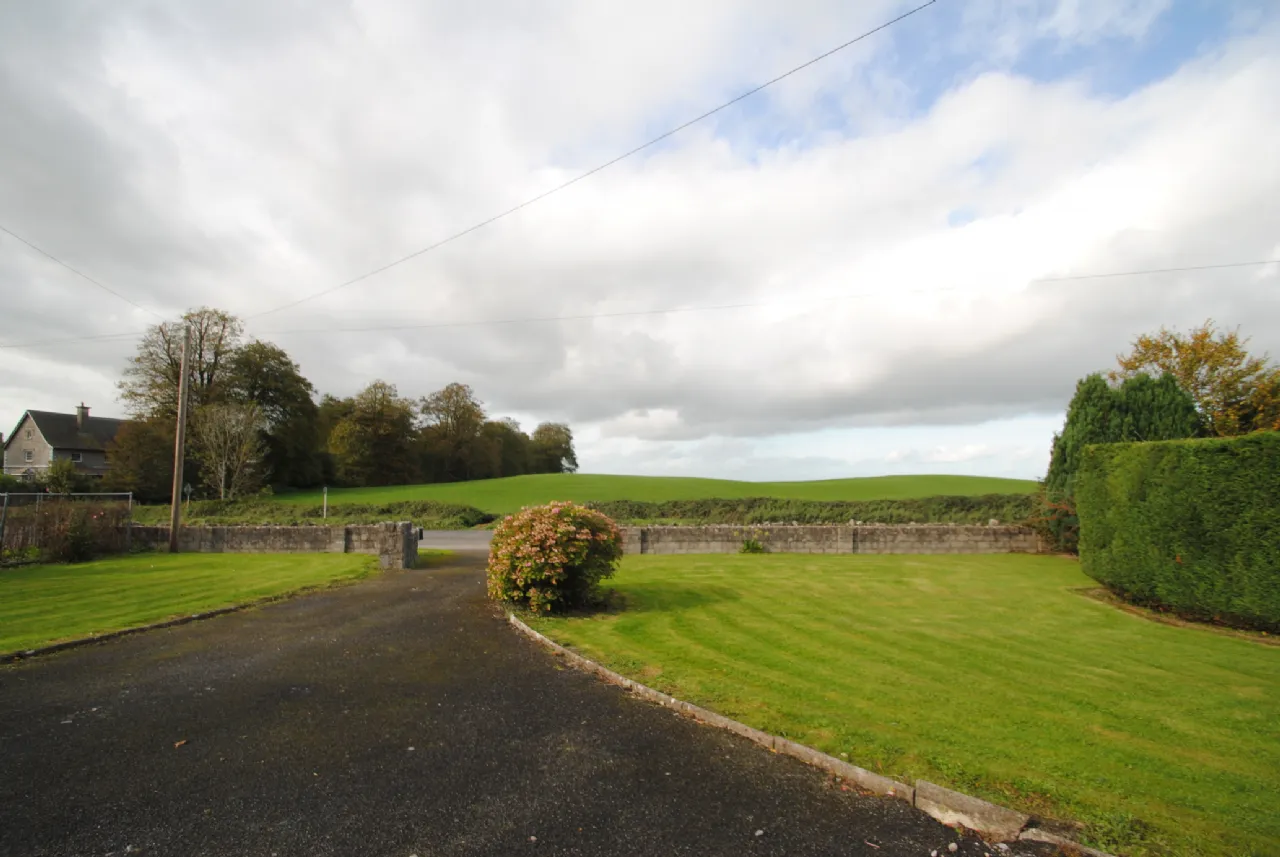 Photo of Carrig, Limerick Road, Roscrea, Co. Tipperary, E53 T209