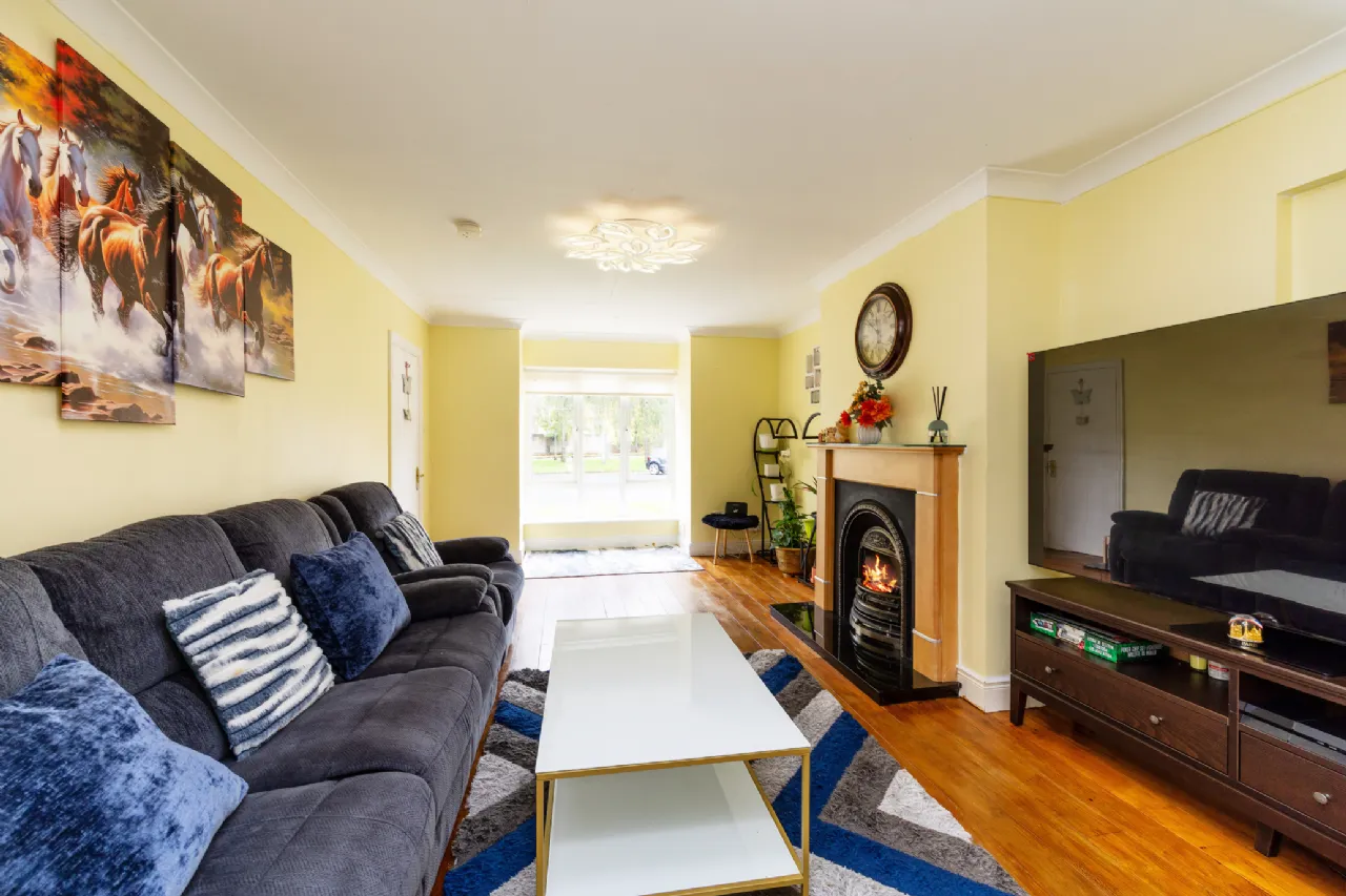 Photo of 1 Ravenswood View, Clonsilla, Dublin 15, D15NX70