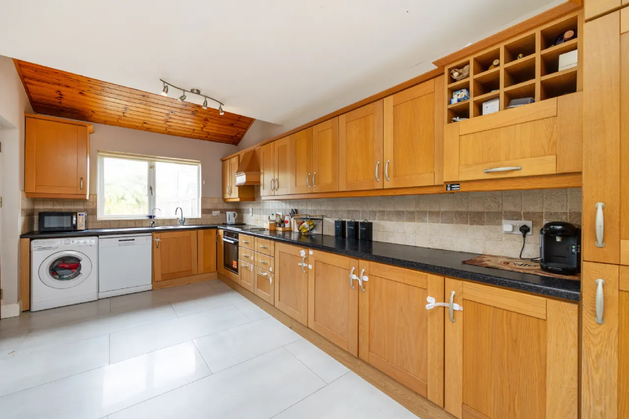 Photo of 1 Ravenswood View, Clonsilla, Dublin 15, D15NX70