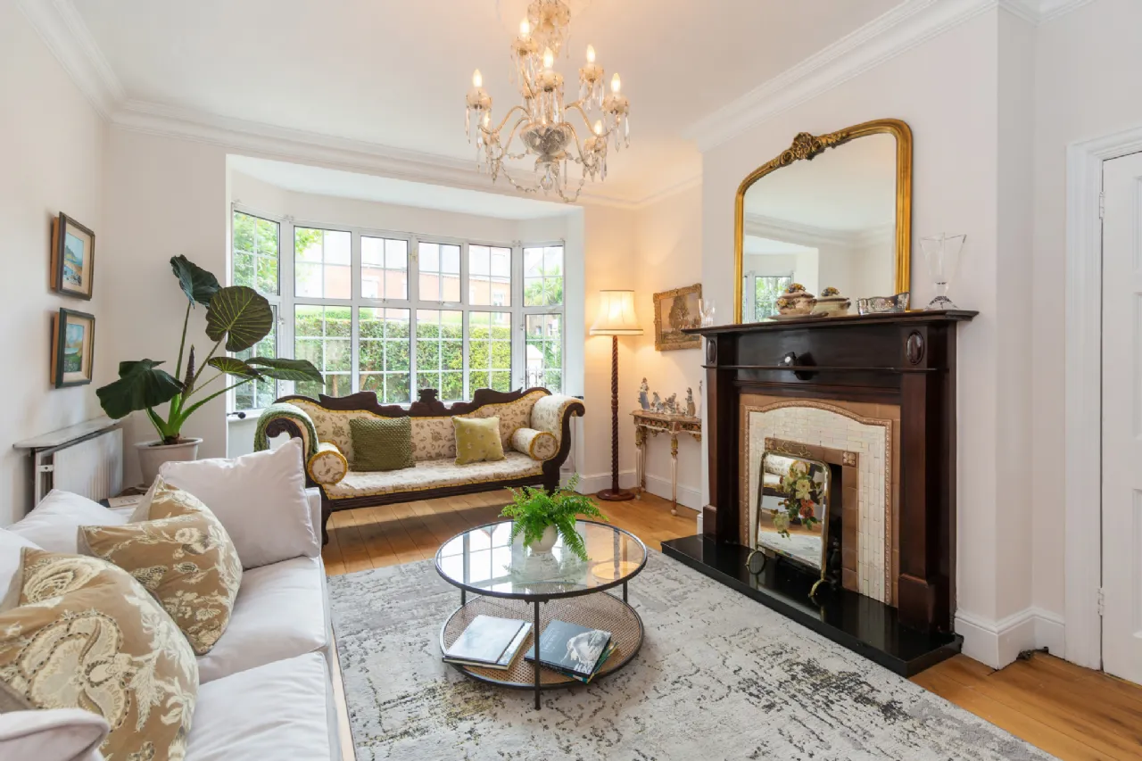 Photo of 4 Anglesea Road, Ballsbridge, Dublin 4, D04 N2A4