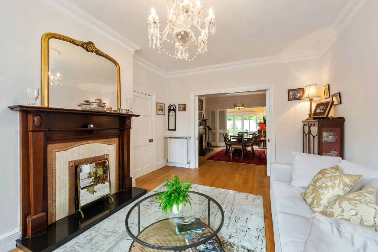 Photo of 4 Anglesea Road, Ballsbridge, Dublin 4, D04 N2A4