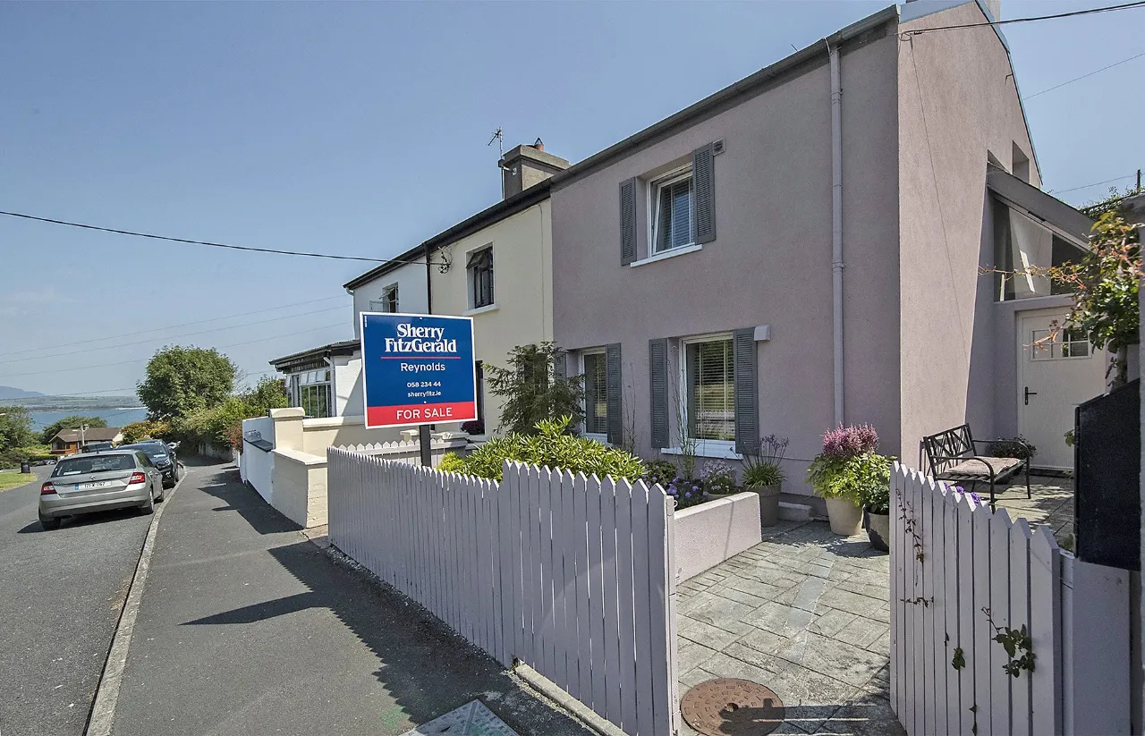 Photo of Seaside Cottage, Ballinagoul Pier, Ring, Dungarvan, Co Waterford, X35HD66