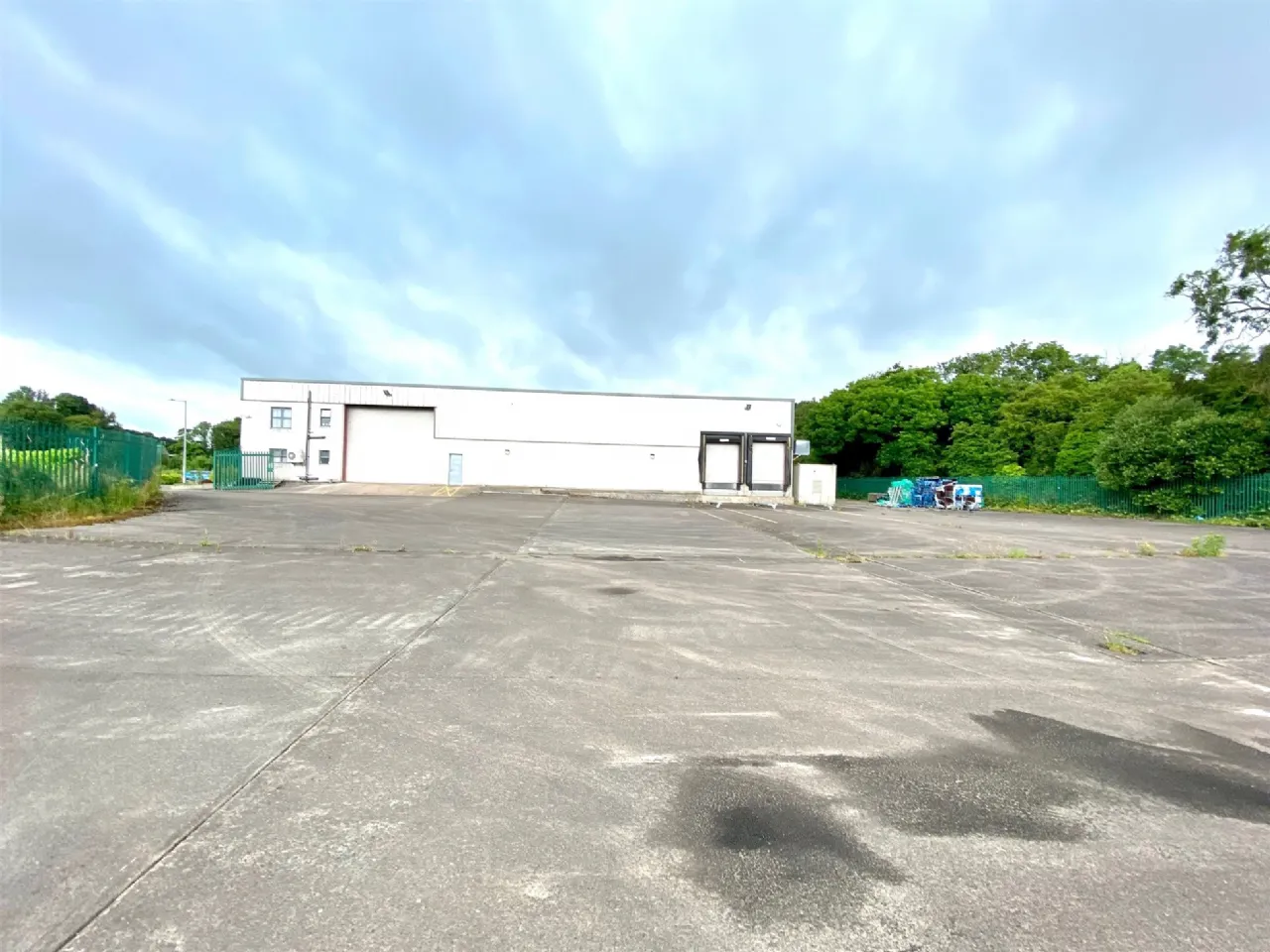 Photo of Newgrove, Warehousing Units, 7&8 Newgrove Indutrial Estate, Scotstown Road, Monaghan, H18T850