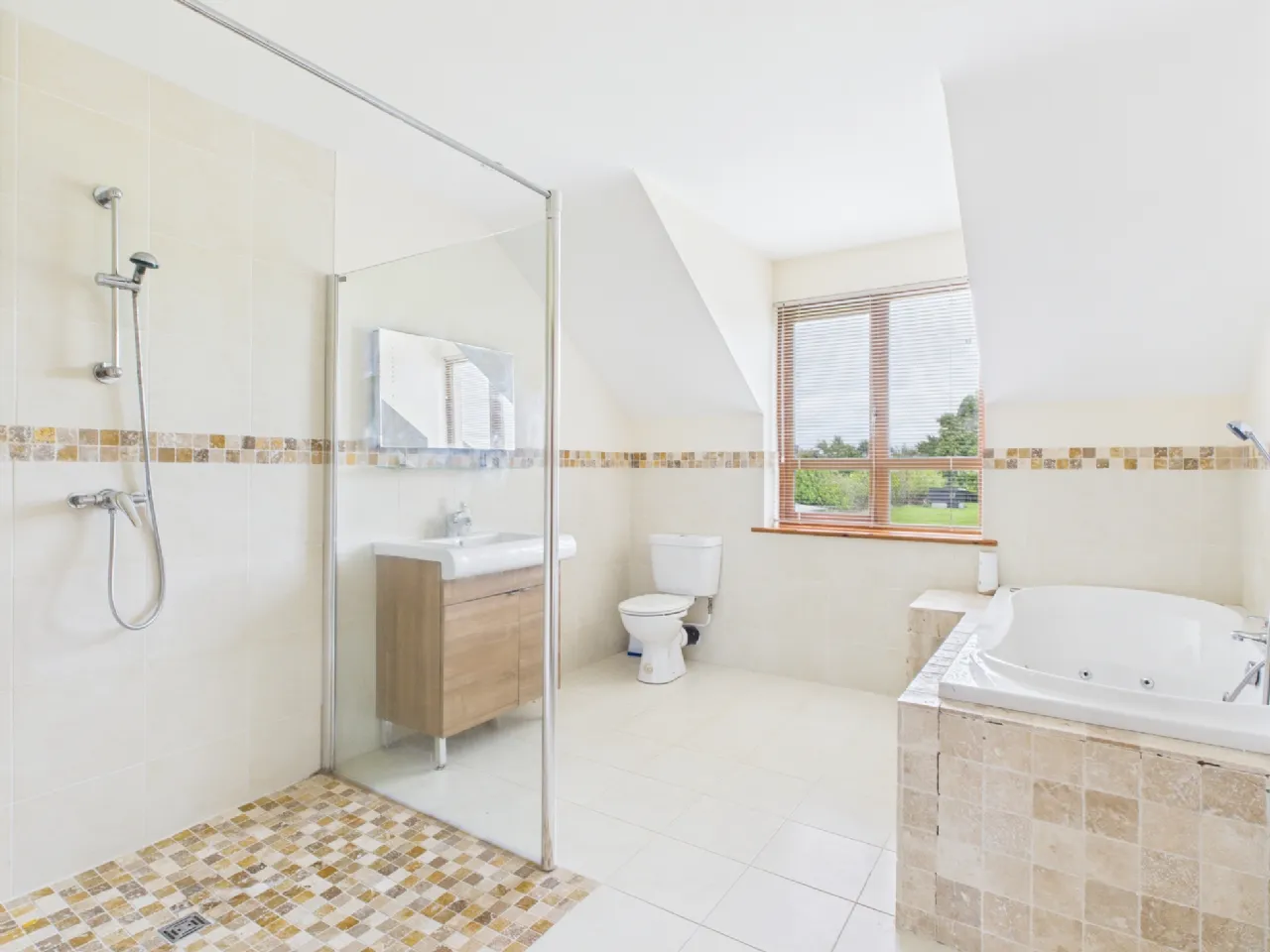 Photo of Earlspark, Kilnadeema, Loughrea, Co. Galway, H62 AK64