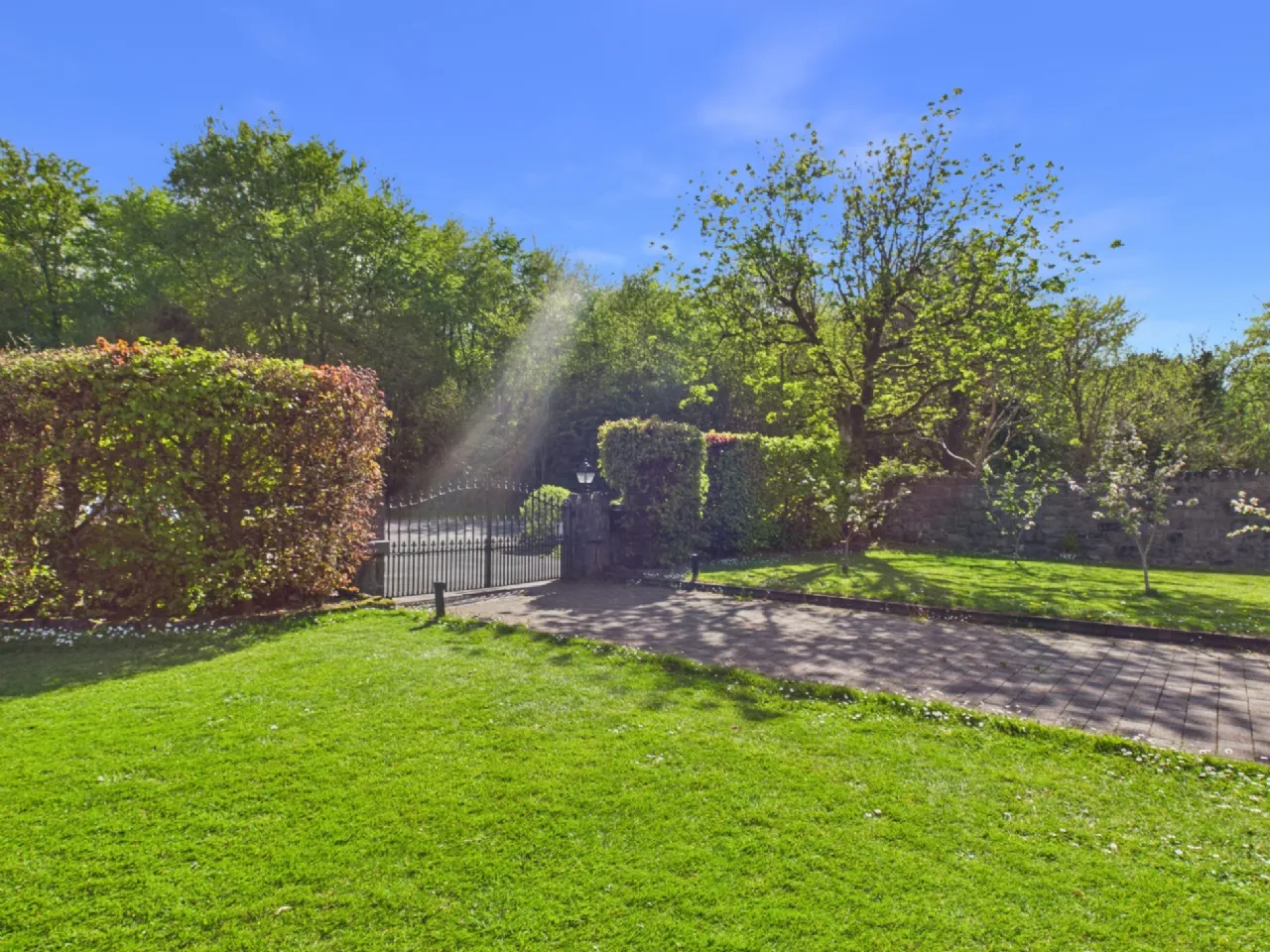 Photo of Pride House, Addroon, Ruan, Ennis, Co Clare, V95 E3VW