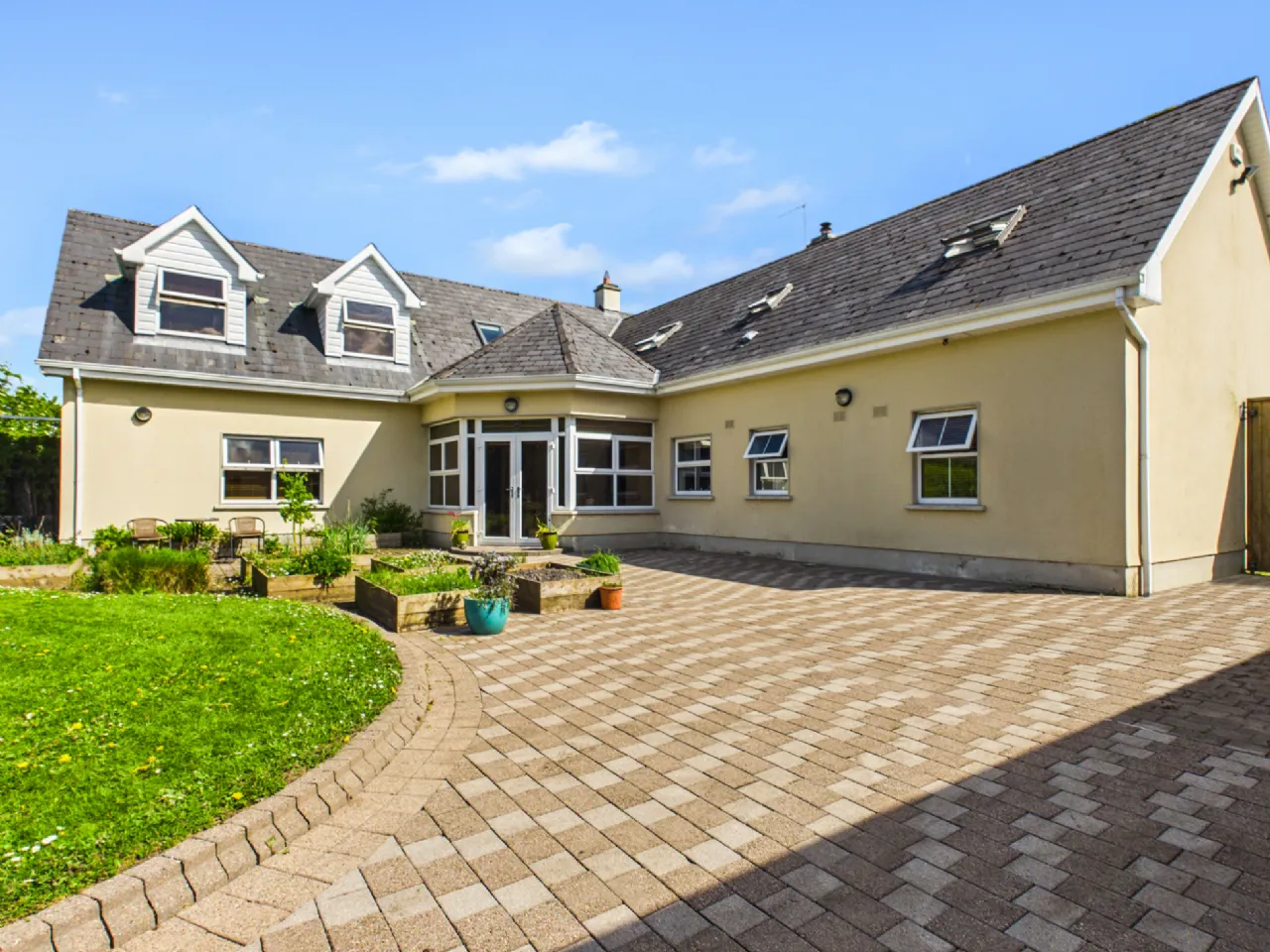 Photo of Pride House, Addroon, Ruan, Ennis, Co Clare, V95 E3VW