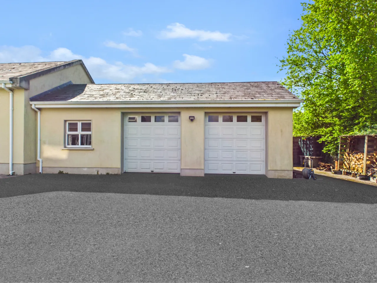 Photo of Pride House, Addroon, Ruan, Ennis, Co Clare, V95 E3VW