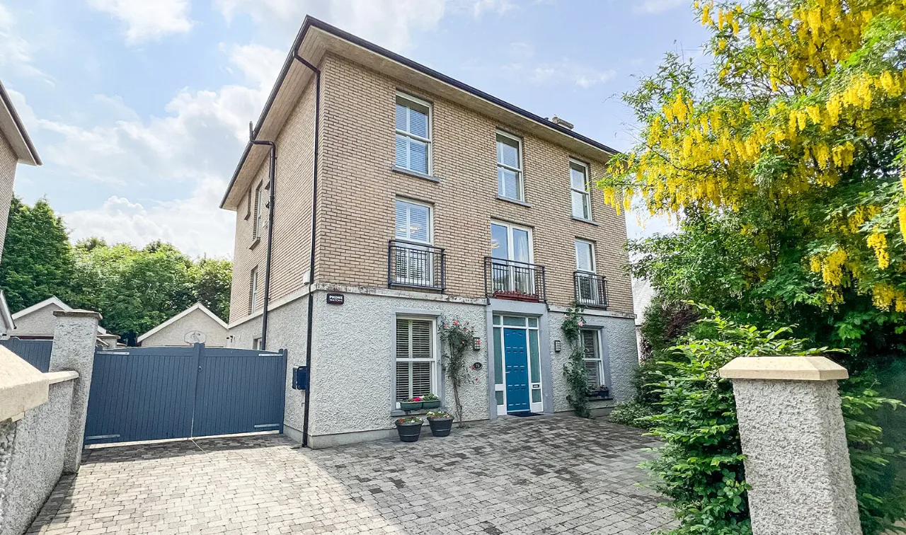 Photo of 15 College Square, College Road, Kilkenny, R95 E2Y0