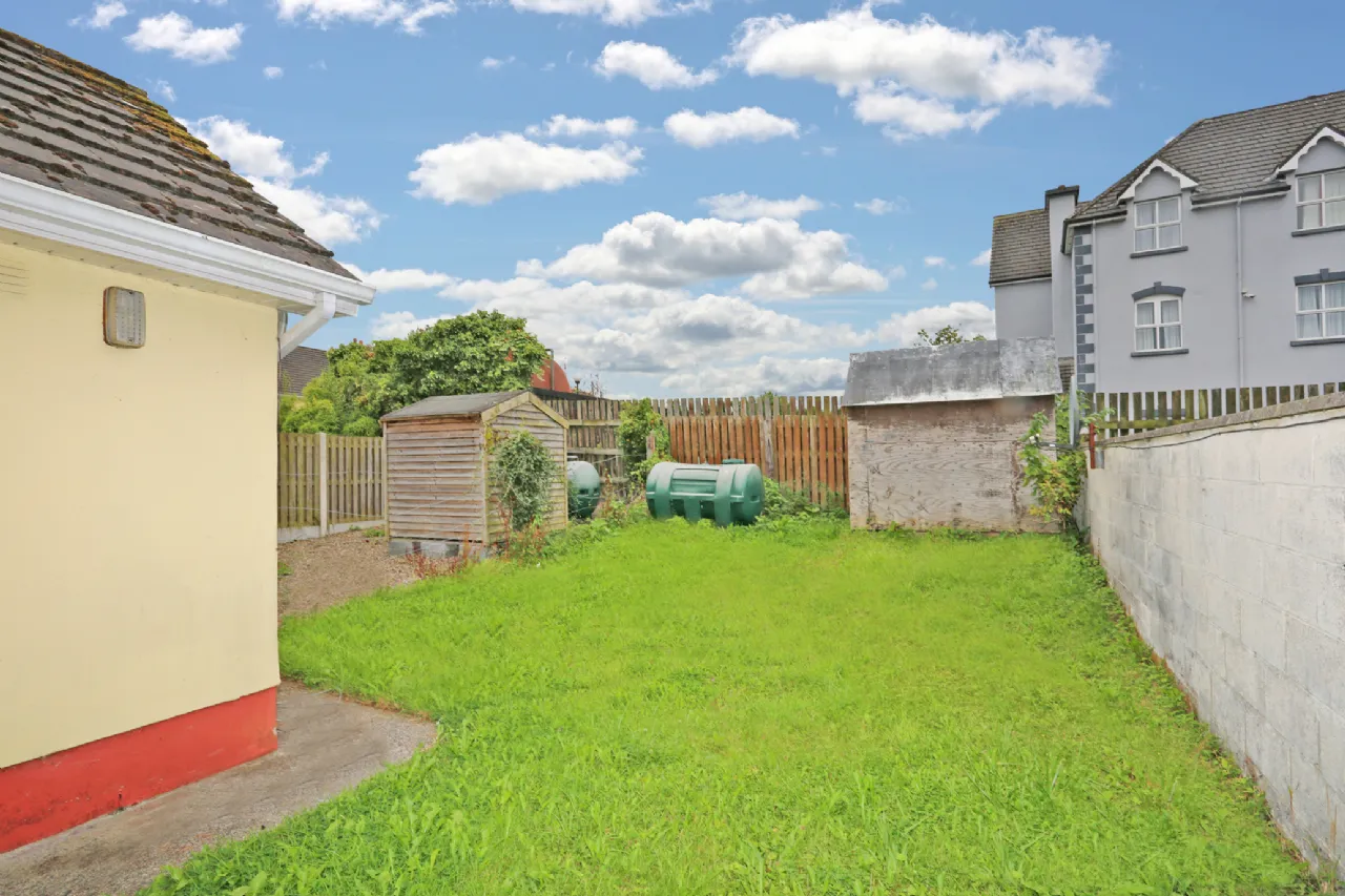 Photo of 5 Ros Silin, Shannon, Co Clare, V14 HK75