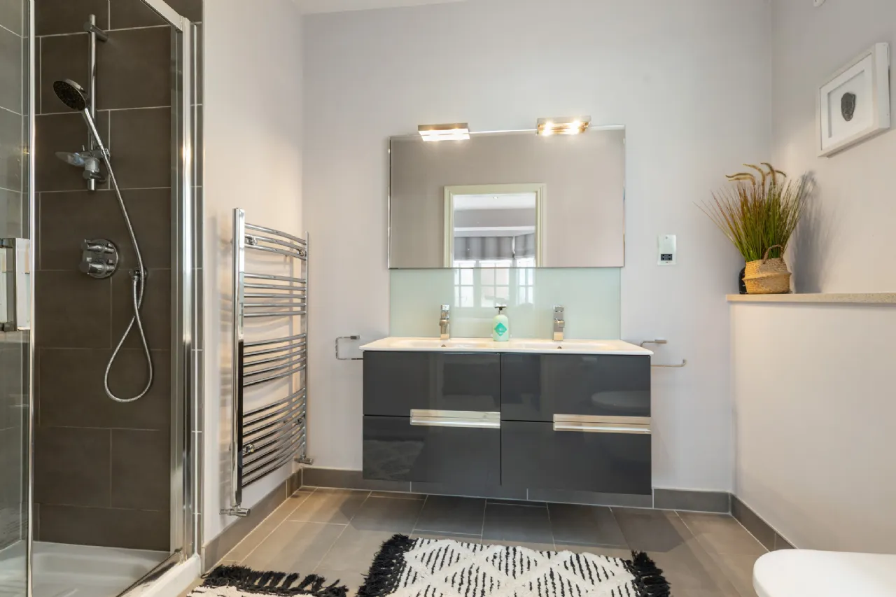 Photo of 6 Claremount, Claremont Road, Foxrock, Dublin 18, D18 X9K4