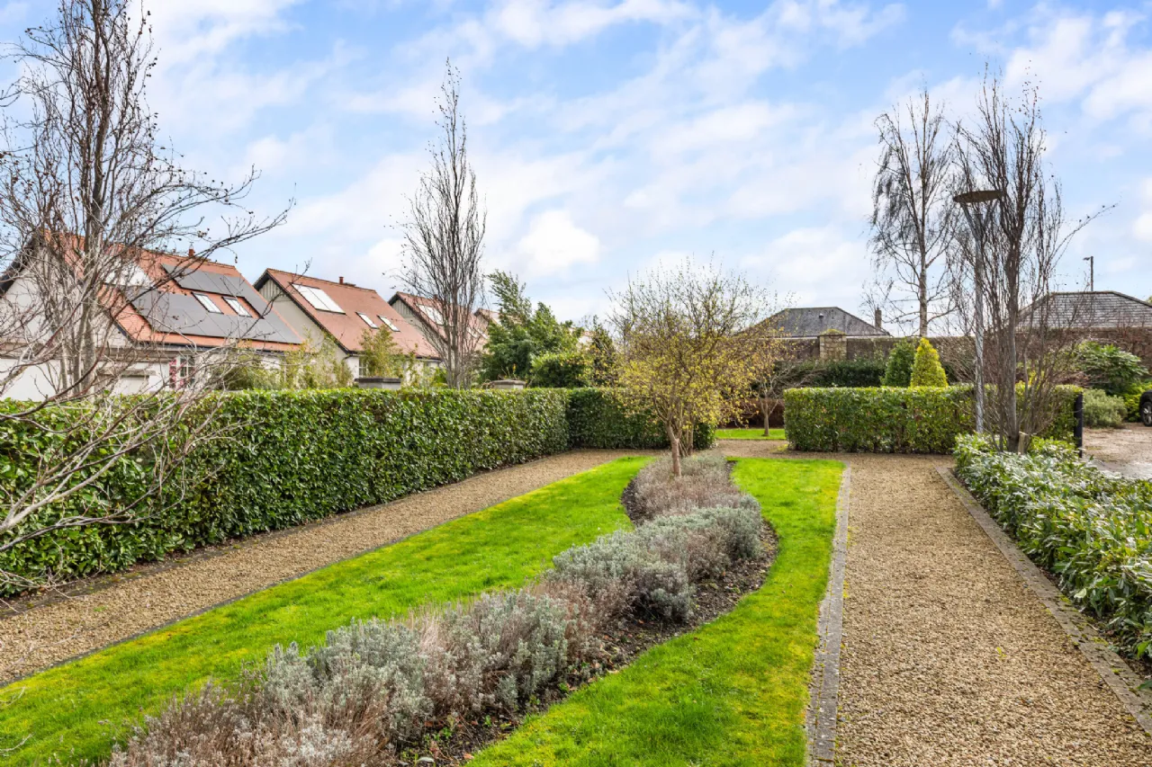 Photo of 6 Claremount, Claremont Road, Foxrock, Dublin 18, D18 X9K4