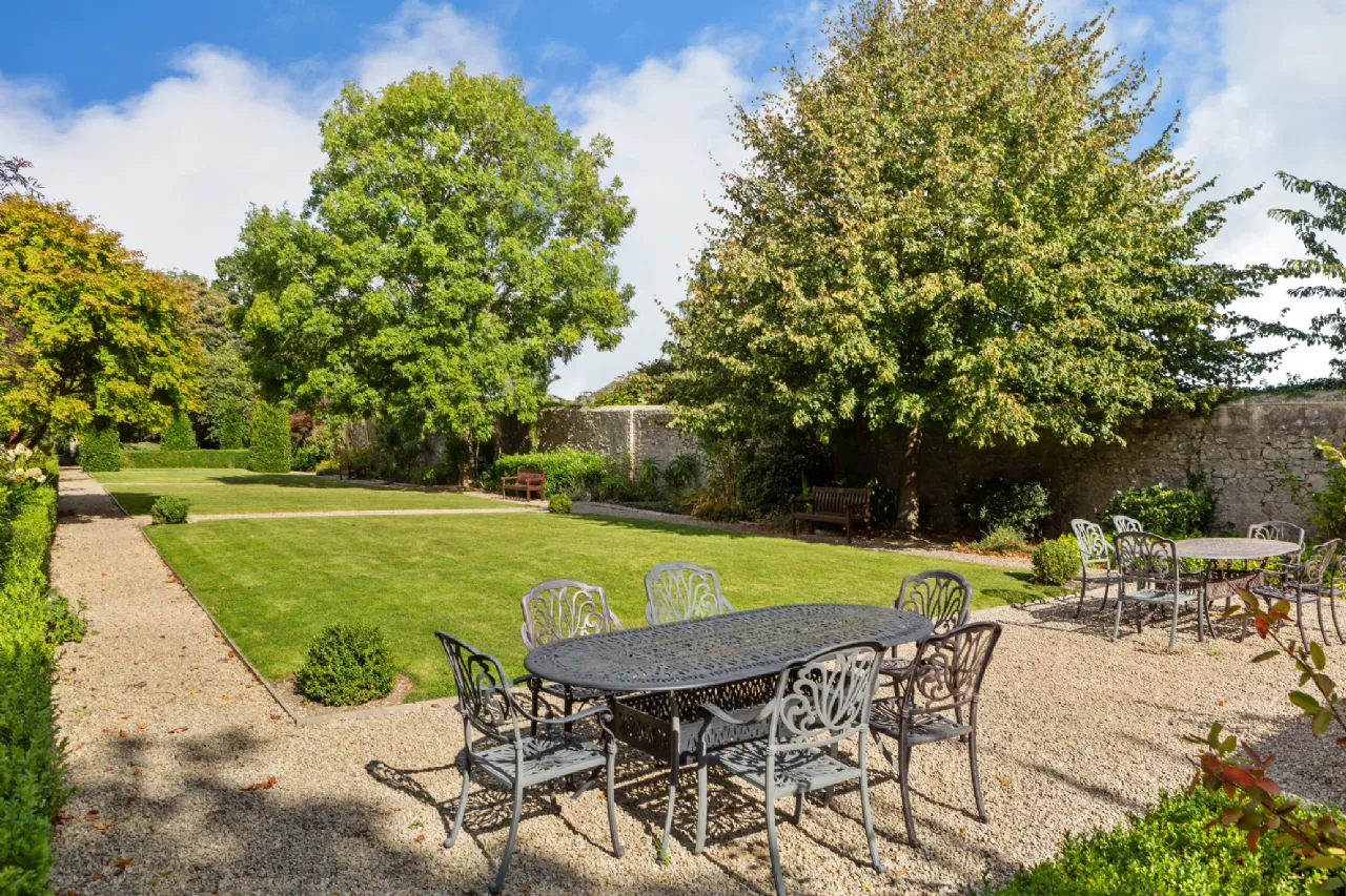 Photo of 6 Claremount, Claremont Road, Foxrock, Dublin 18, D18 X9K4