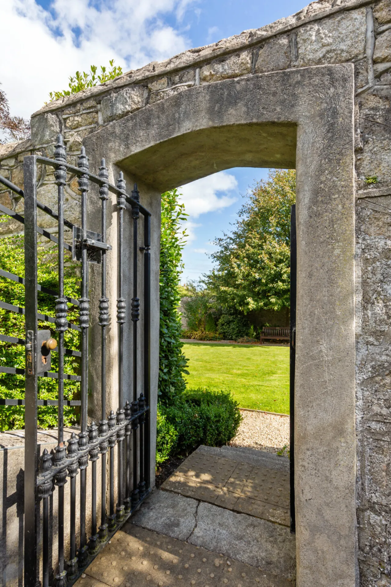 Photo of 6 Claremount, Claremont Road, Foxrock, Dublin 18, D18 X9K4