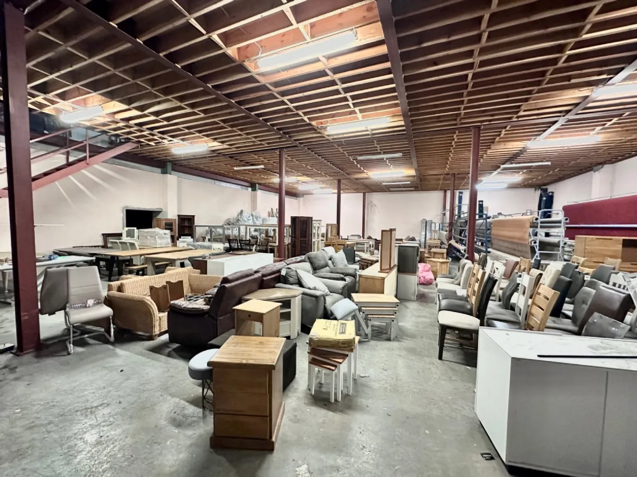 Photo of Industrial Warehouse, Swan Park,, North Rd,, Monaghan., H18 YD73