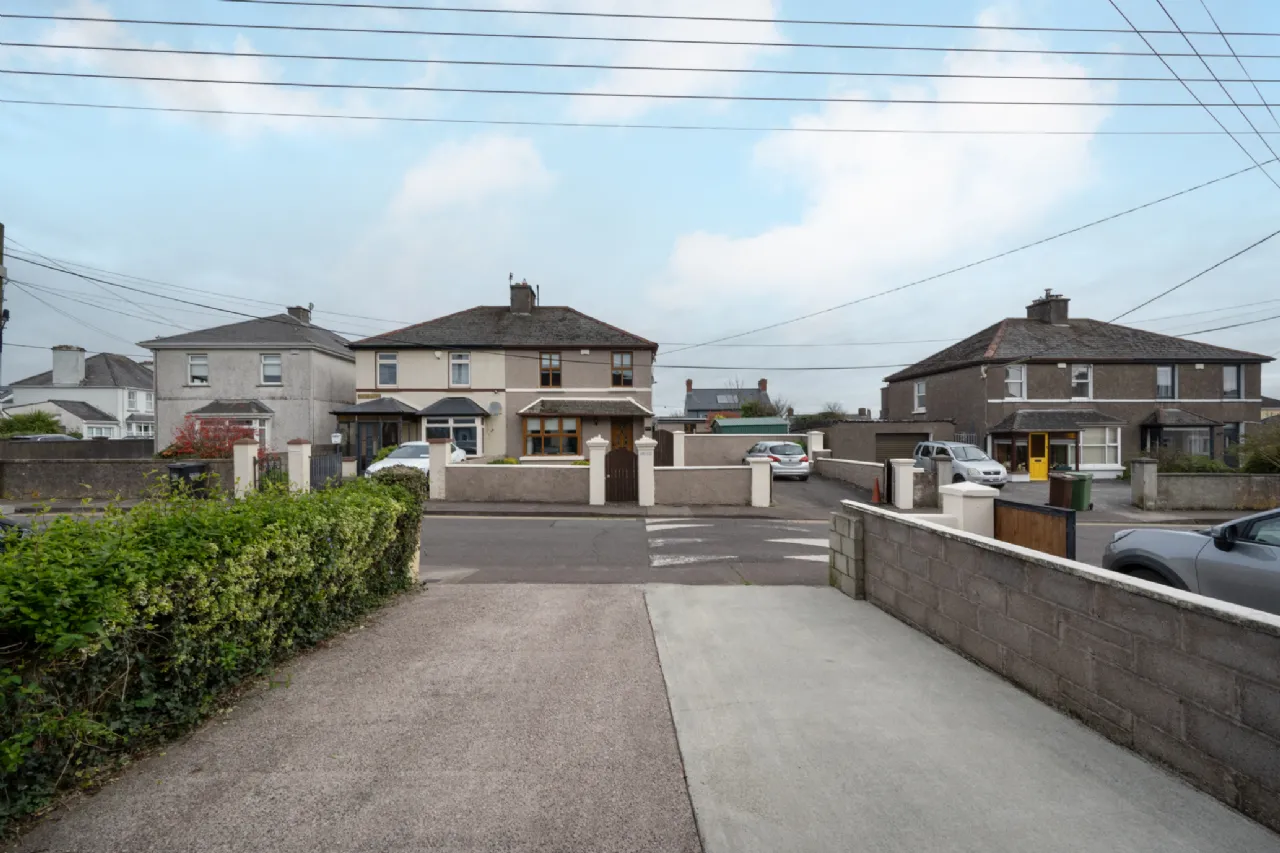 Photo of 18 Saint Josephs Terrace, Derrynane Road, Turners Cross, Cork, T12D2R0