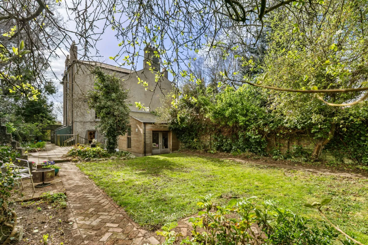 Photo of 11 Charleville Road, Rathmines, Dublin 6, D06 Y2R0