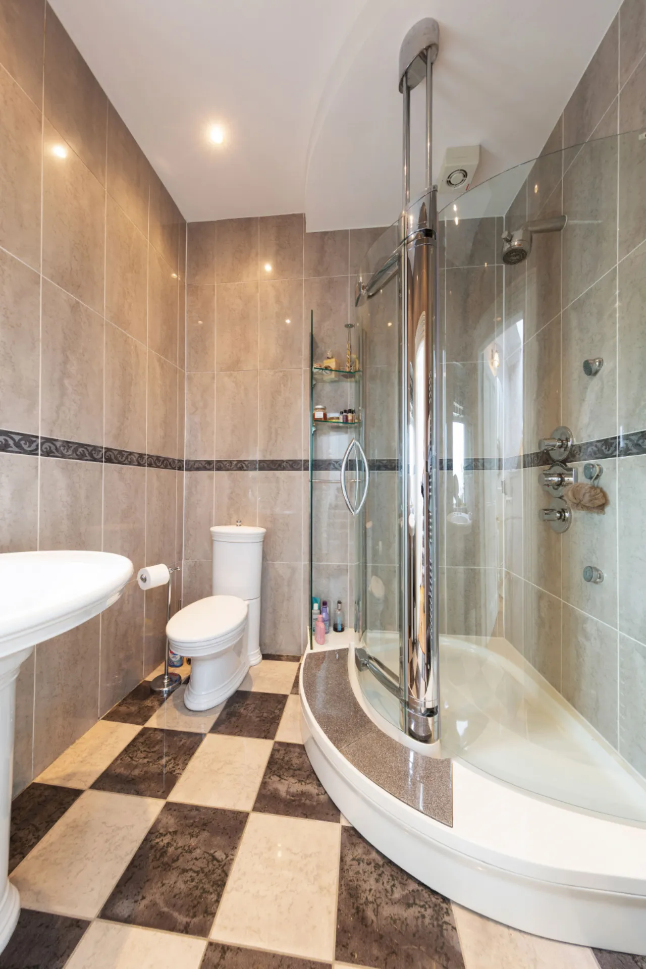 Photo of Sunville House, North Circular Road, Limerick, V94 X59H