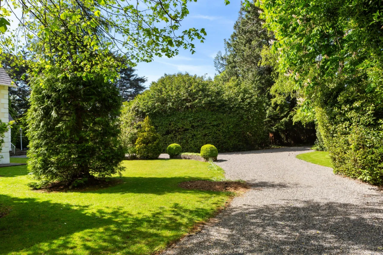 Photo of Trentham, Leopardstown Road, Foxrock, Dublin 18, D18 V2T6