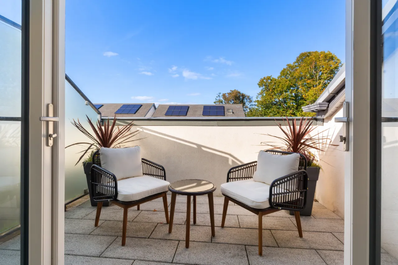 Photo of 41 Woodbank, Shankill, Dublin 18, D18XE86