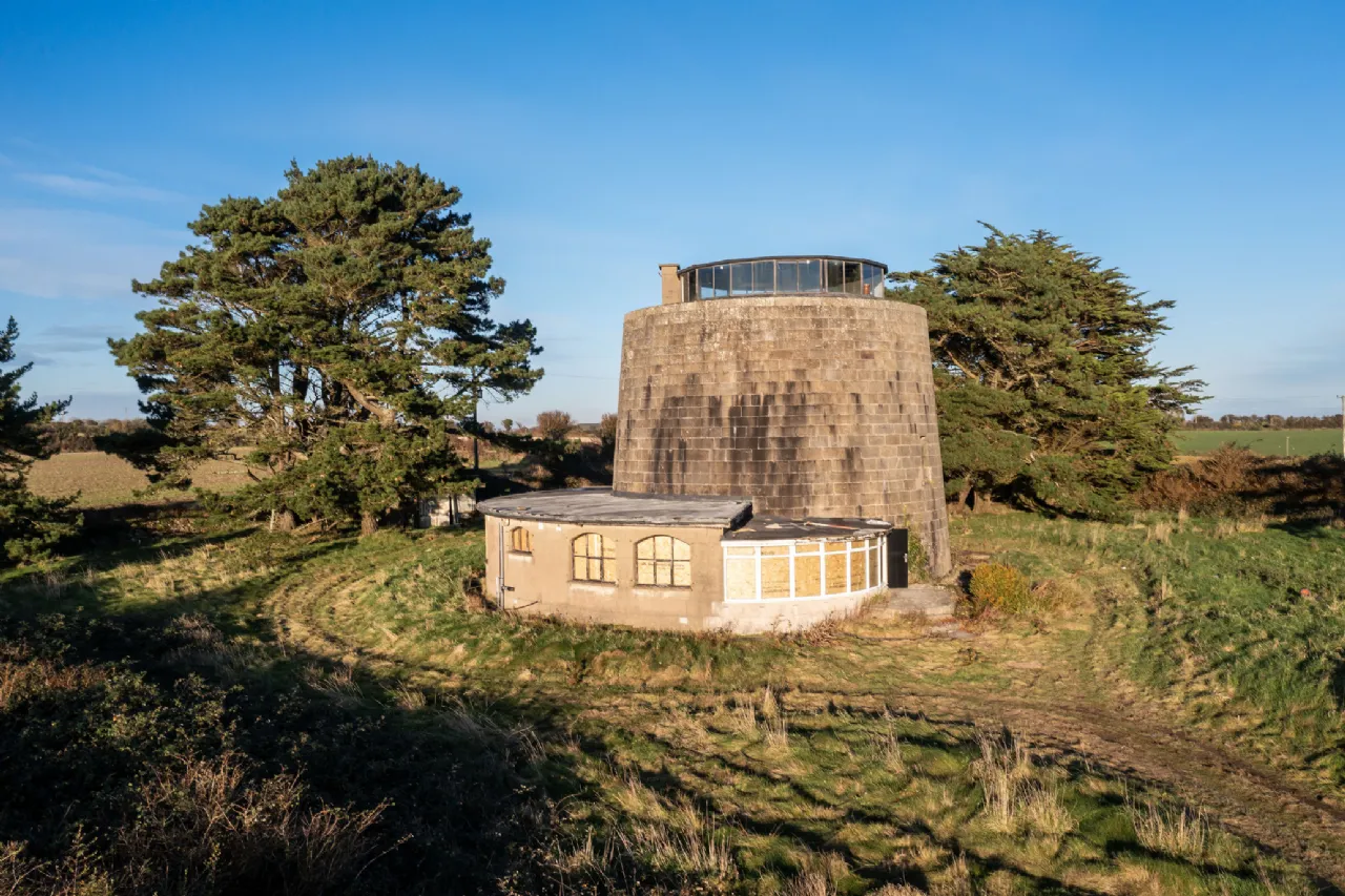 Photo of The Round Tower, Duncannon, Co. Wexford, Y34N765