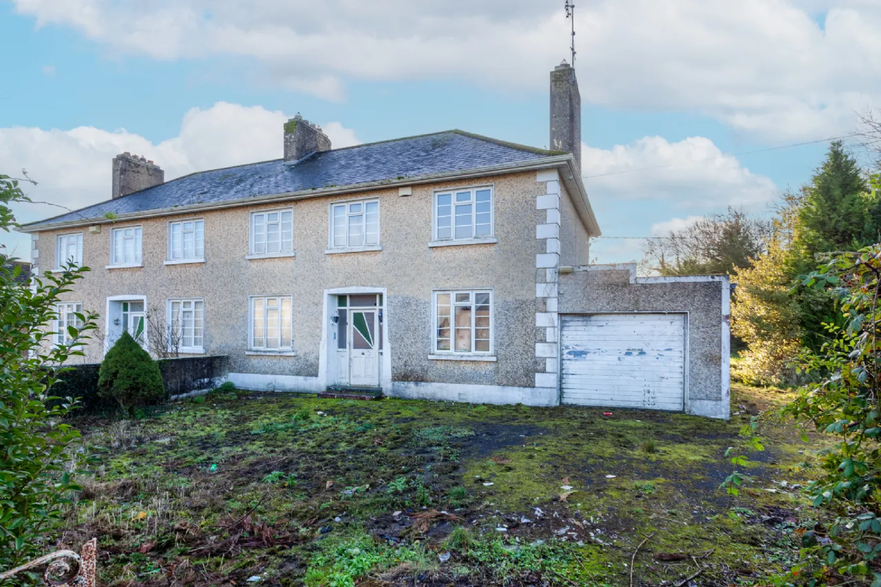 Photo of Carlow Gate, Castledermot, Co. Kildare, R14 E103